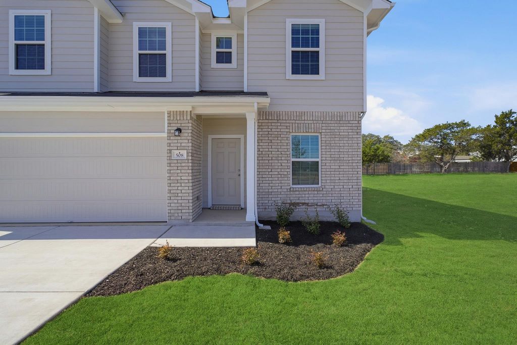 508 Gene Ray Ave, Bertram, TX 78605