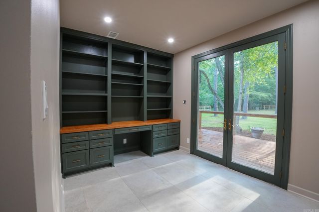 28721 Kanis Road, Paron, AR 72122