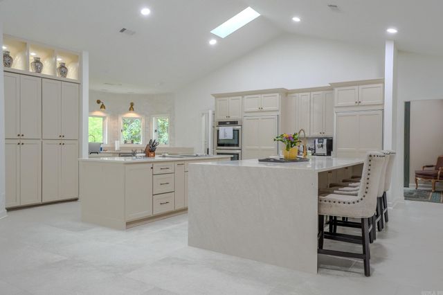 28721 Kanis Road, Paron, AR 72122