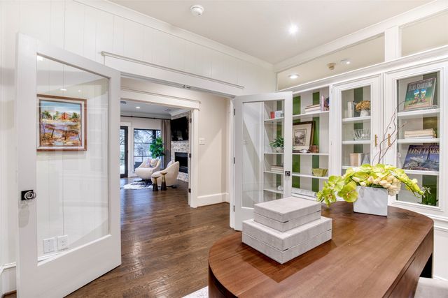 5929 Club Oaks Drive, Dallas, TX 75248