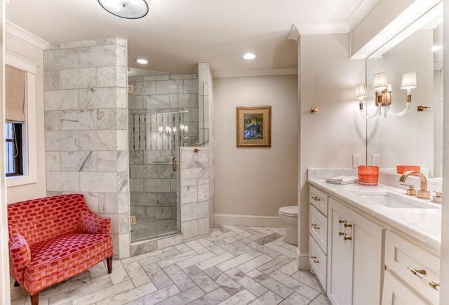 5929 Club Oaks Drive, Dallas, TX 75248