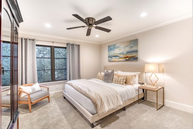 5929 Club Oaks Drive, Dallas, TX 75248