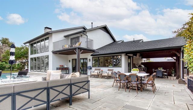 5929 Club Oaks Drive, Dallas, TX 75248