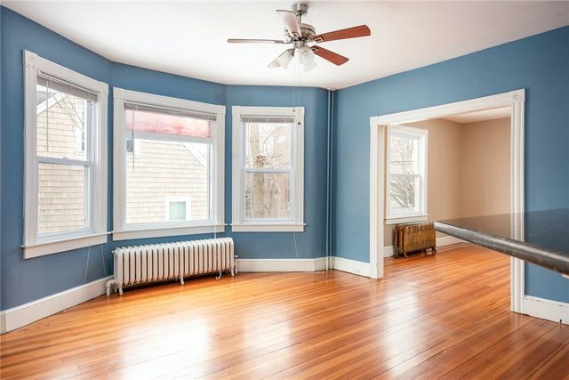 5 Cummings Road, Newport, RI 02840