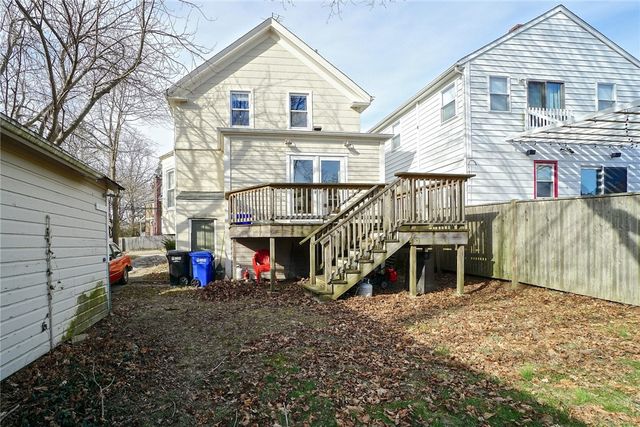5 Cummings Road, Newport, RI 02840