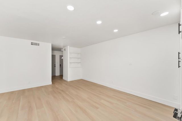 4242 Worthington Dr, North Highlands, CA 95660