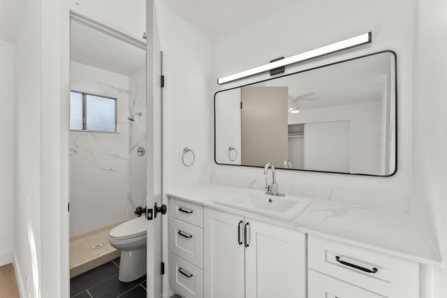 4242 Worthington Dr, North Highlands, CA 95660