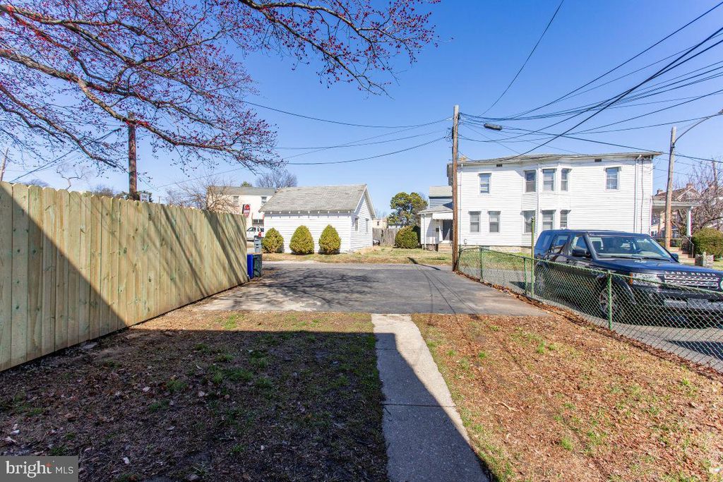 349 S SPRINGFIELD RD, Clifton Heights, PA 19018