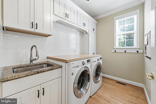13 HOLLYBROOK RD, Mullica Hill, NJ 08062
