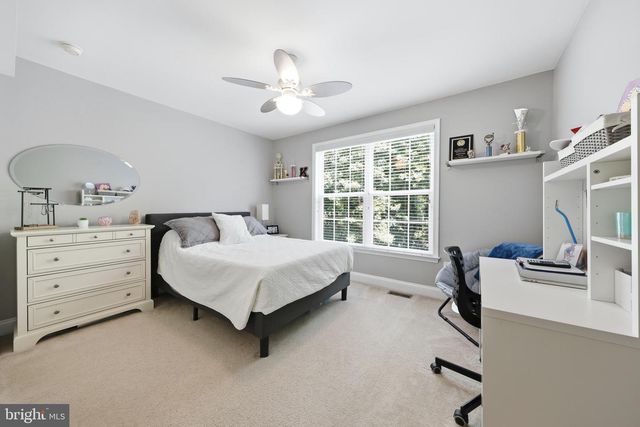 13 HOLLYBROOK RD, Mullica Hill, NJ 08062