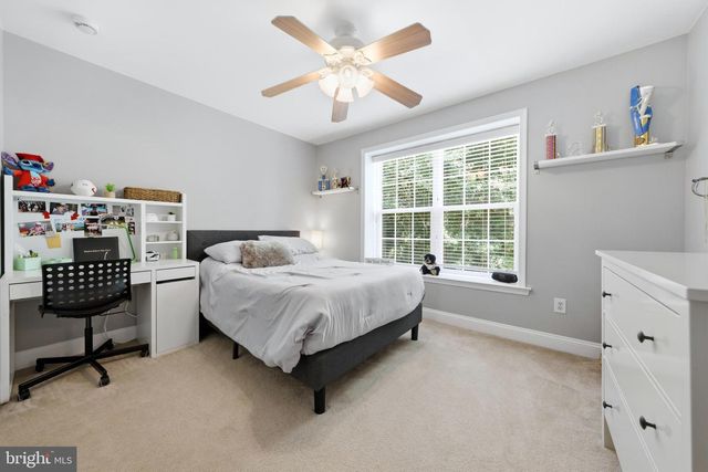 13 HOLLYBROOK RD, Mullica Hill, NJ 08062