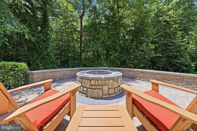 13 HOLLYBROOK RD, Mullica Hill, NJ 08062