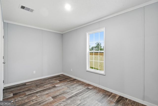 93 Thrasher Lane E, Jesup, GA 31545