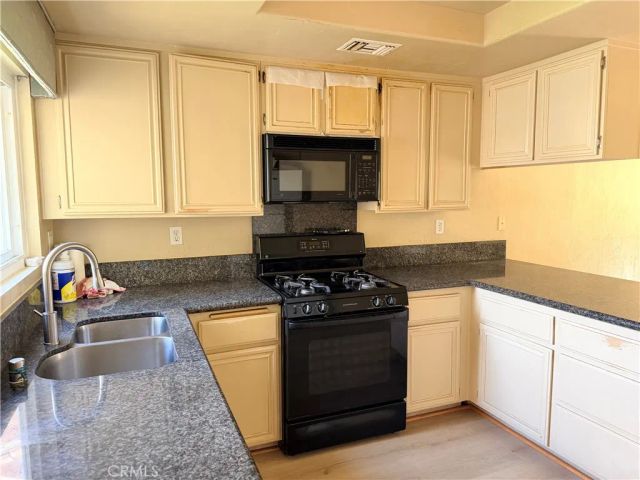 2127 Dublin Lane 1, Diamond Bar, CA 91765