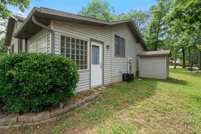 12 Hillcrest Drive, Holiday Island, AR 72631