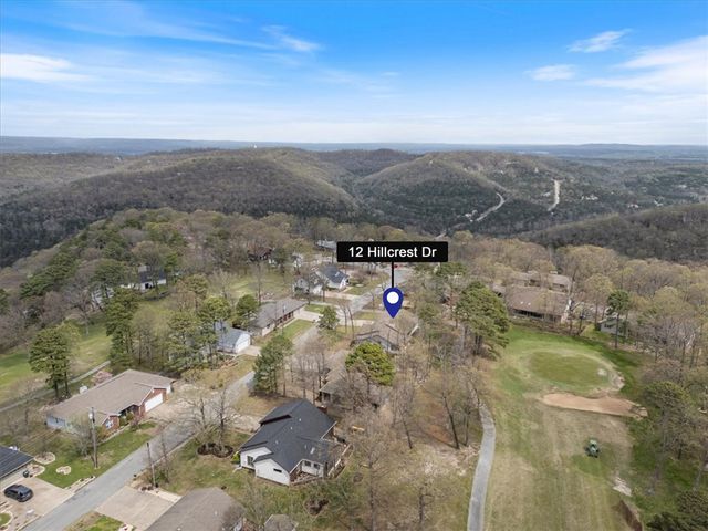 12 Hillcrest Drive, Holiday Island, AR 72631
