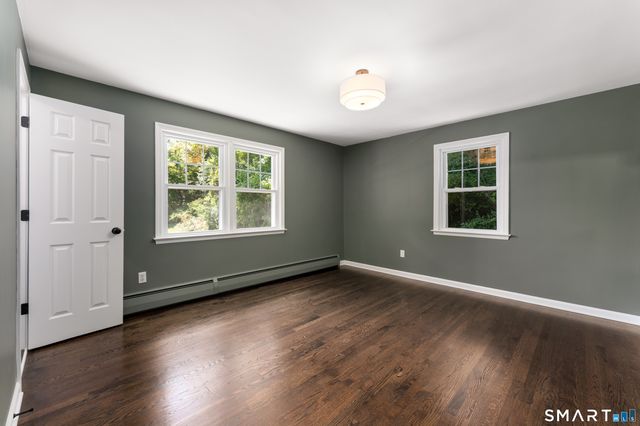 16 Gilbert Hill Road, North Haven, CT 06473