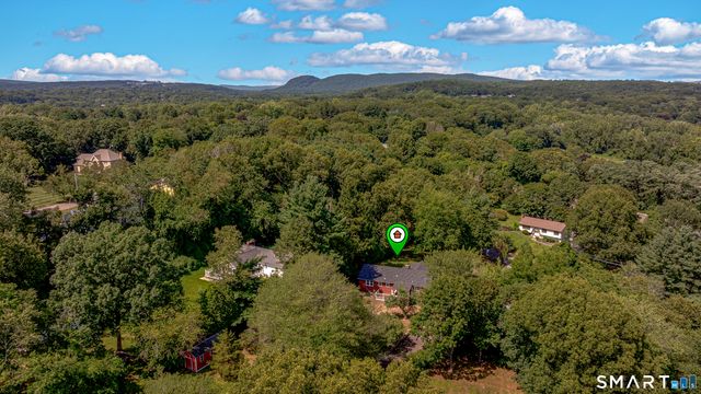 16 Gilbert Hill Road, North Haven, CT 06473