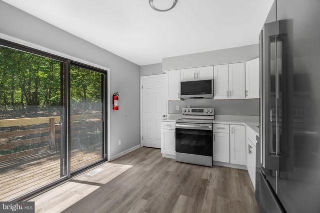 840 JARVIS ROAD, Sicklerville, NJ 08081