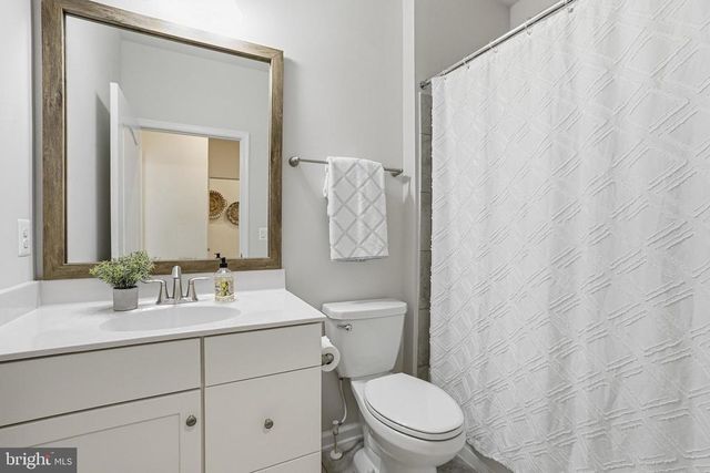 6107 NEW BERNE RD, Fredericksburg, VA 22407