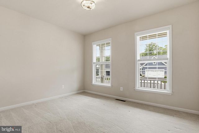6107 NEW BERNE RD, Fredericksburg, VA 22407