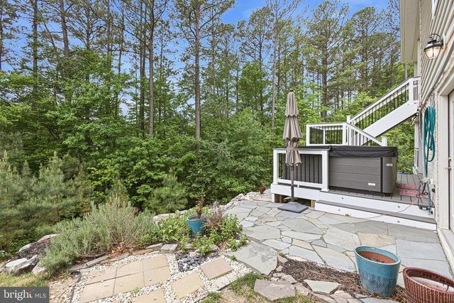 6107 NEW BERNE RD, Fredericksburg, VA 22407