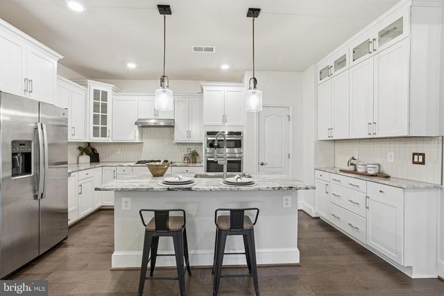 6107 NEW BERNE RD, Fredericksburg, VA 22407