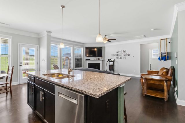 909 Deephallow Place, Greer, SC 29651