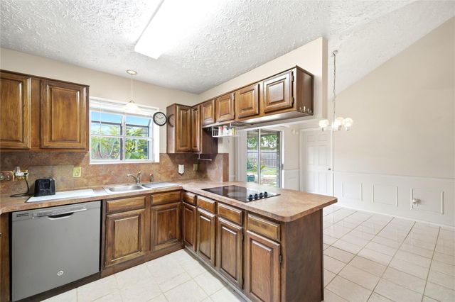 16926 Applecross Lane, Houston, TX 77084