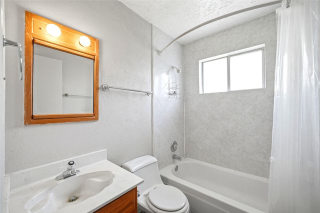 16926 Applecross Lane, Houston, TX 77084