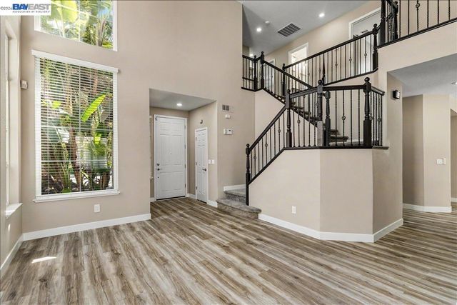 2449 Almanor Drive, Tracy, CA 95304