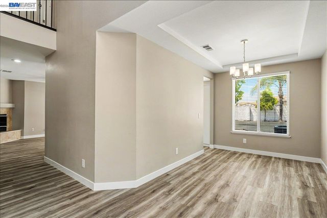 2449 Almanor Drive, Tracy, CA 95304