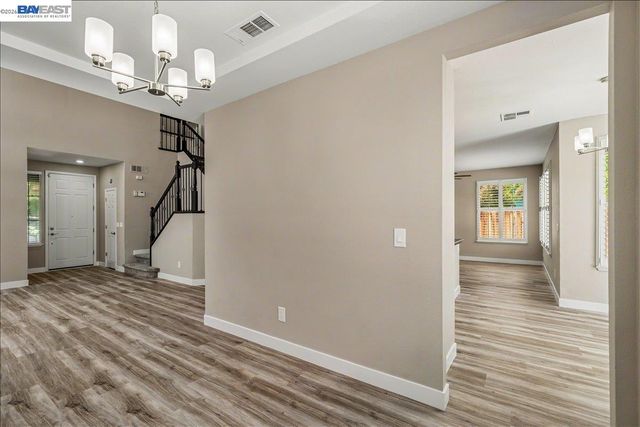 2449 Almanor Drive, Tracy, CA 95304