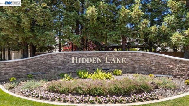 2449 Almanor Drive, Tracy, CA 95304