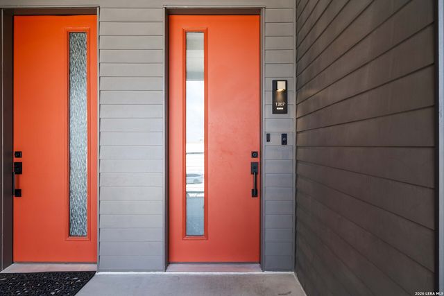 2165 Gabriels Pl Apt 1207, New Braunfels, TX 78130