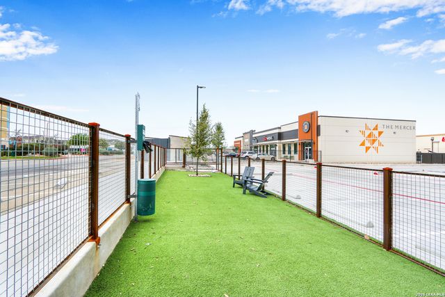 2165 Gabriels Pl Apt 1207, New Braunfels, TX 78130