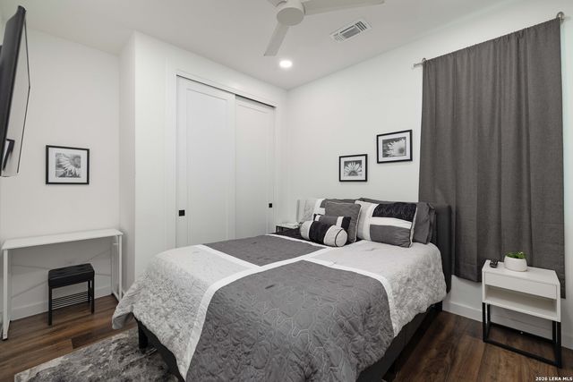 2165 Gabriels Pl Apt 1207, New Braunfels, TX 78130