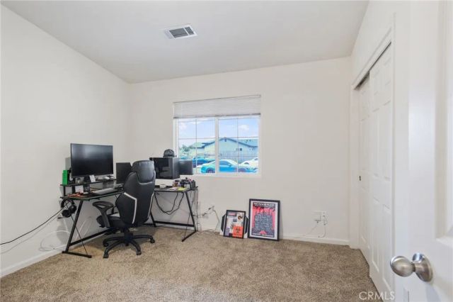 7418 W Meadowlark Court, Winton, CA 95388