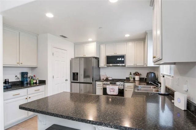 7418 W Meadowlark Court, Winton, CA 95388