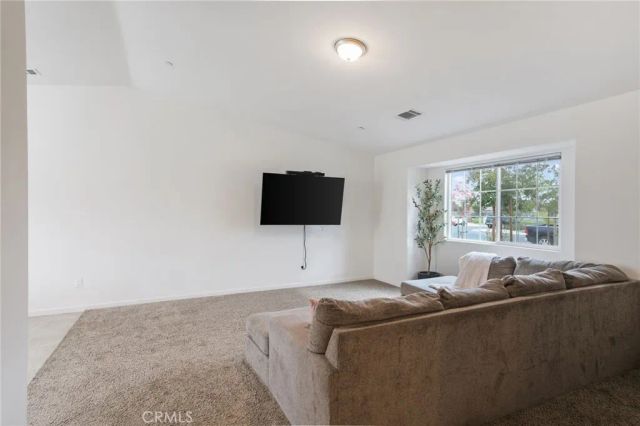 7418 W Meadowlark Court, Winton, CA 95388