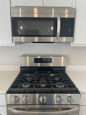 110 Wyndham Way, Laurens, SC 29360