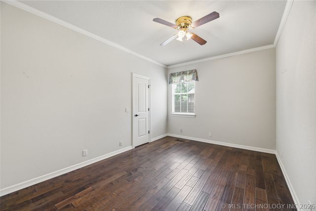 3920 S Sequoia Avenue, Broken Arrow, OK 74011