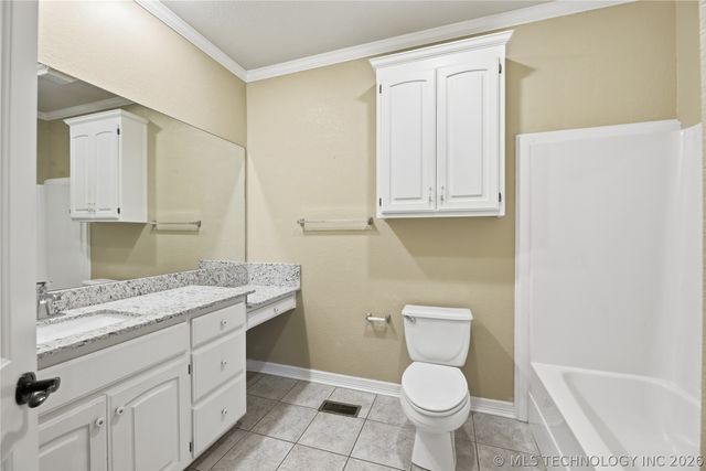 3920 S Sequoia Avenue, Broken Arrow, OK 74011