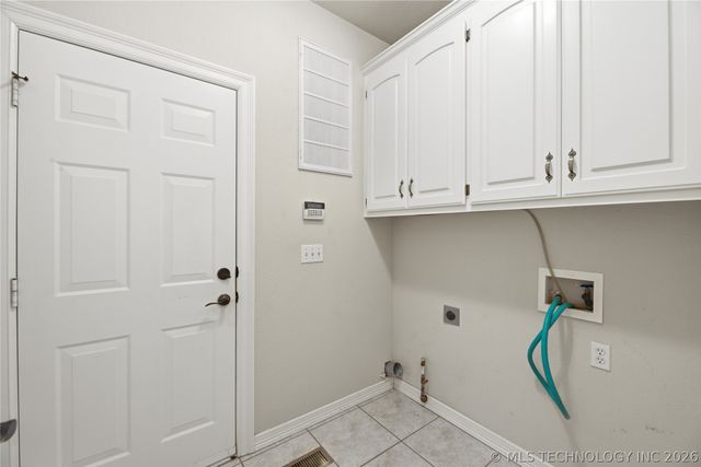3920 S Sequoia Avenue, Broken Arrow, OK 74011