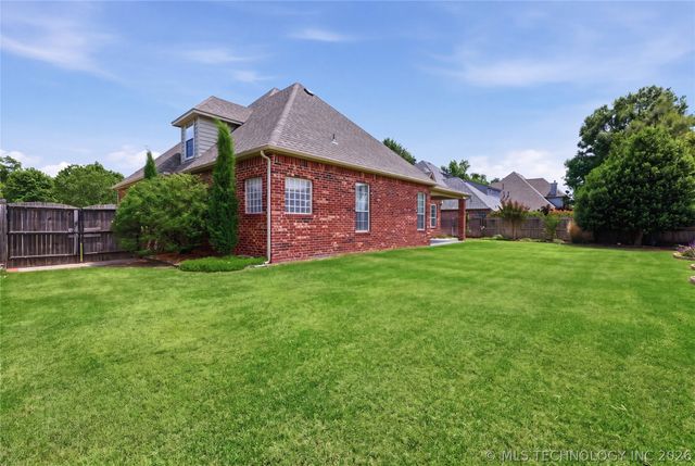3920 S Sequoia Avenue, Broken Arrow, OK 74011