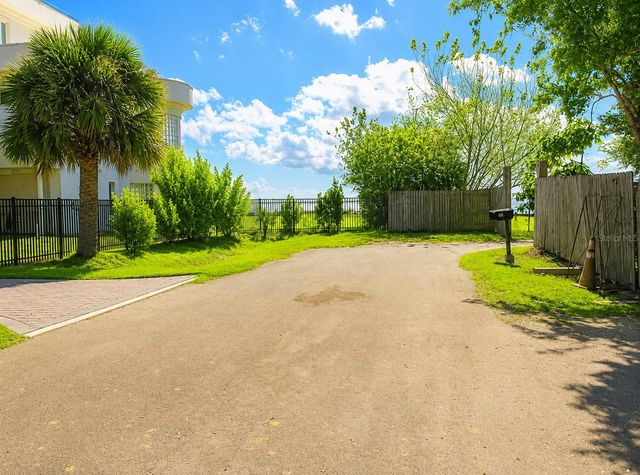 7416 SEAGULL WAY, Tampa, FL 33635