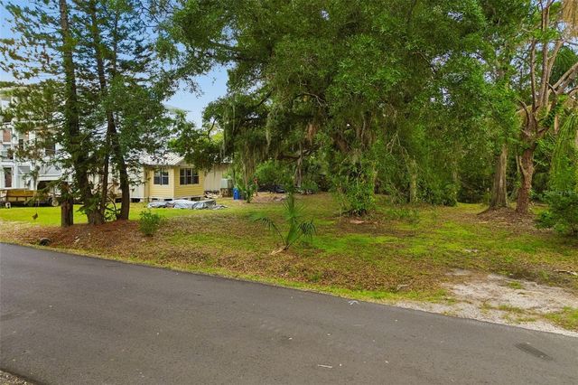 7416 SEAGULL WAY, Tampa, FL 33635