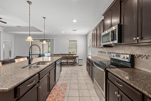 2212 LANDSIDE DRIVE, Valrico, FL 33594