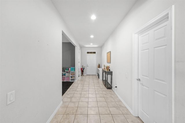 2212 LANDSIDE DRIVE, Valrico, FL 33594