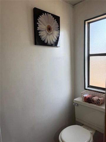 7112 E Blacks Bluff Road, Cave Spring, GA 30124